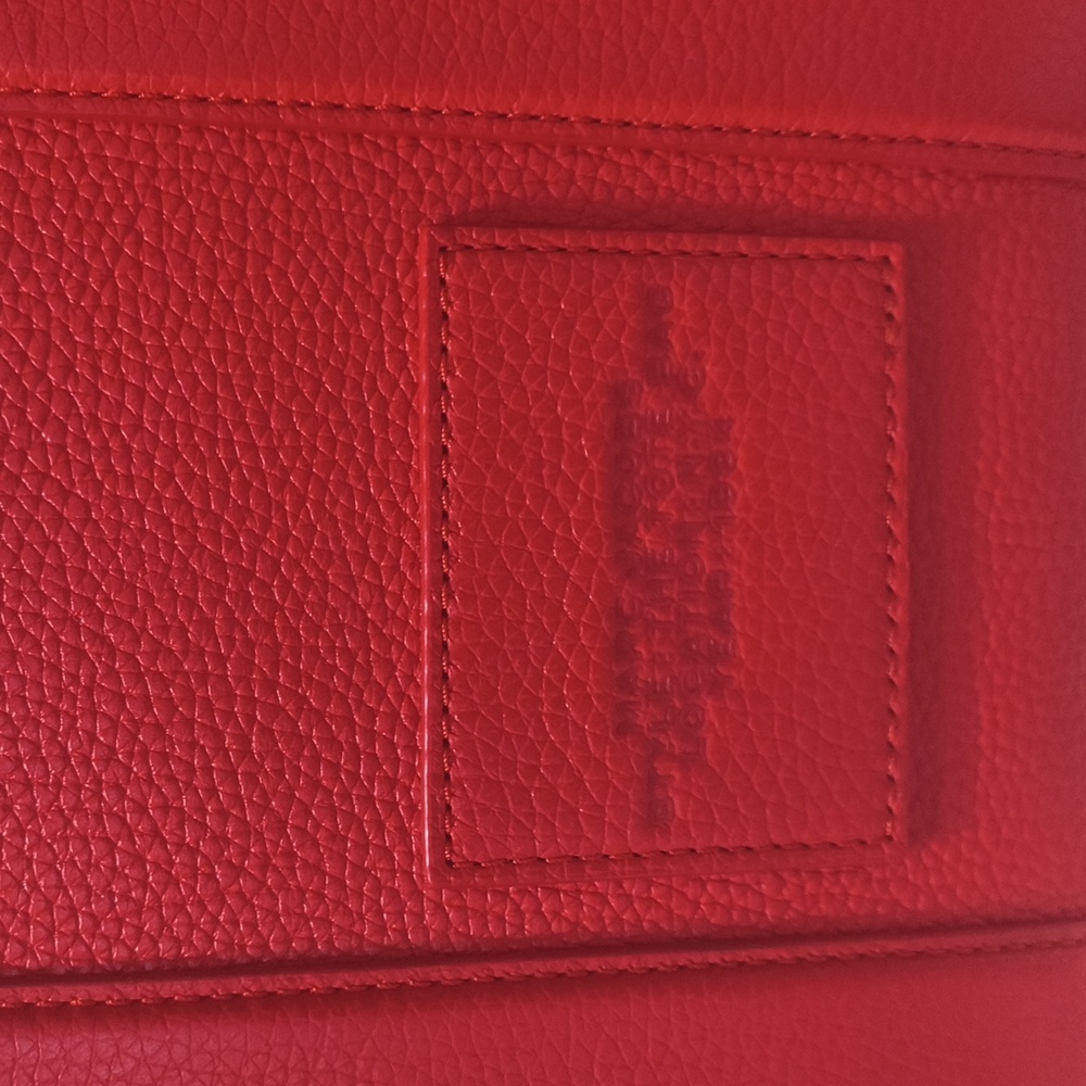 Marc Jacobs True Red Tote Bag - Picture 3 of 5